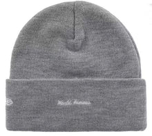 Load image into Gallery viewer, Supreme NEW ERA® BOX LOGO BEANIE
