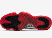Load image into Gallery viewer, Jordan 11 Low “Concord Bred”