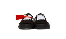 Load image into Gallery viewer, Off-White Black &amp; White Diag Low Vulcanized Sneakers