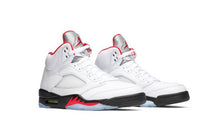 Load image into Gallery viewer, Retro Air Jordan 5 “Fire Red” Pack