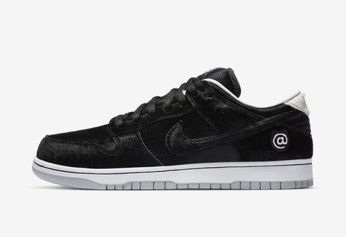 Nike SB Dunk Low Medicom “Bearbrick”