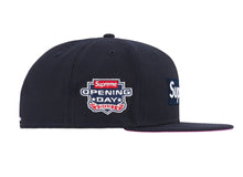 Load image into Gallery viewer, Supreme New Era ‘No Comp Box Logo ’ Fitted Cap