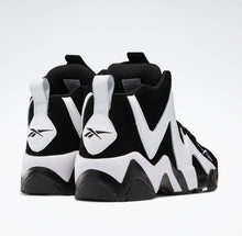 Load image into Gallery viewer, Reebok KAMIKAZE II ‘ Black and white’